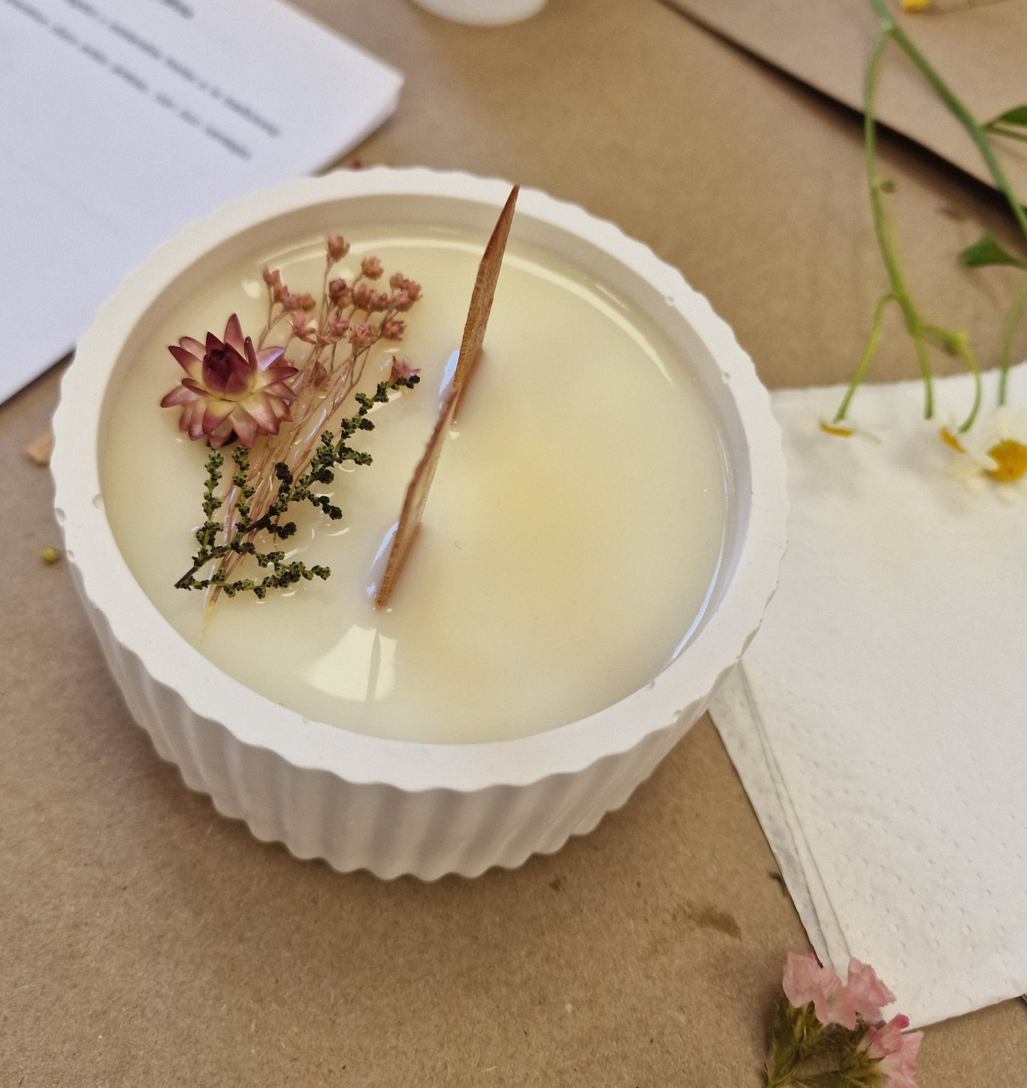 Taller artesanal Taller de Velas Artesanales hecho a mano en Taller Floral by Vera Kiperi Zaragoza