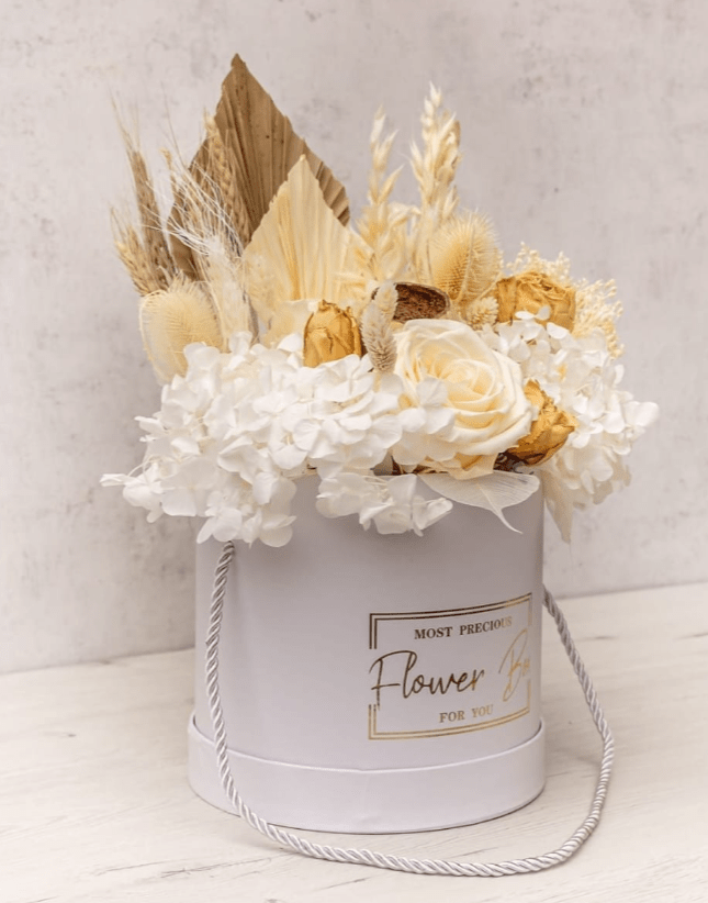 artesanal Cálida Elegancia hecho a mano en Taller Floral by Vera Kiperi Zaragoza