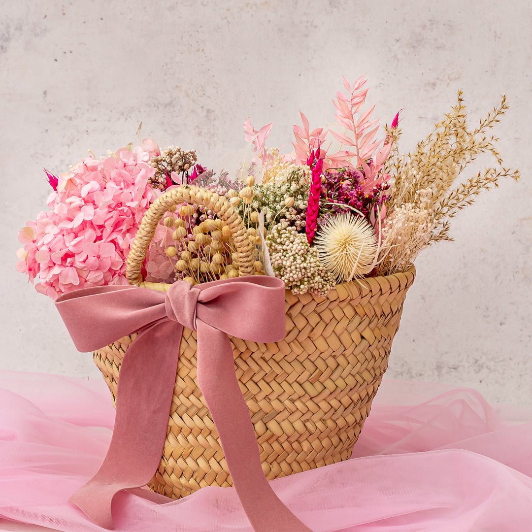 artesanal Cesta de Sueños Florales hecho a mano en Taller Floral by Vera Kiperi Zaragoza