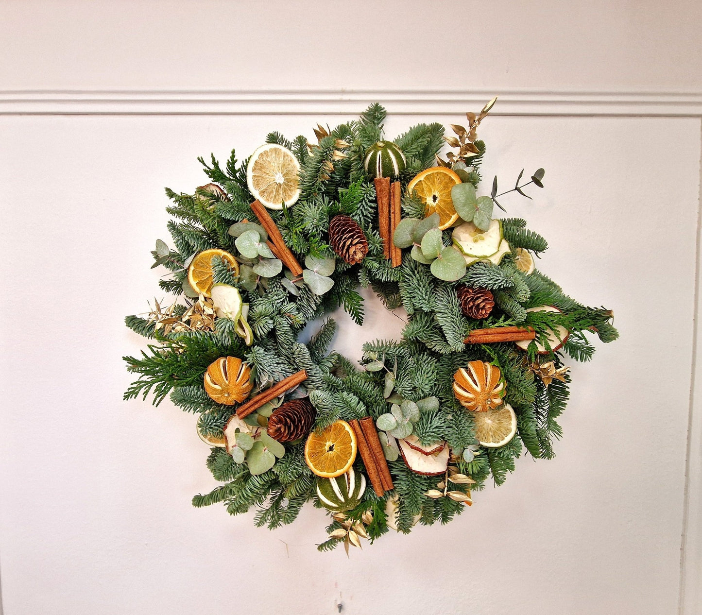 artesanal Corina Navidad Natural hecho a mano en Taller Floral by Vera Kiperi Zaragoza