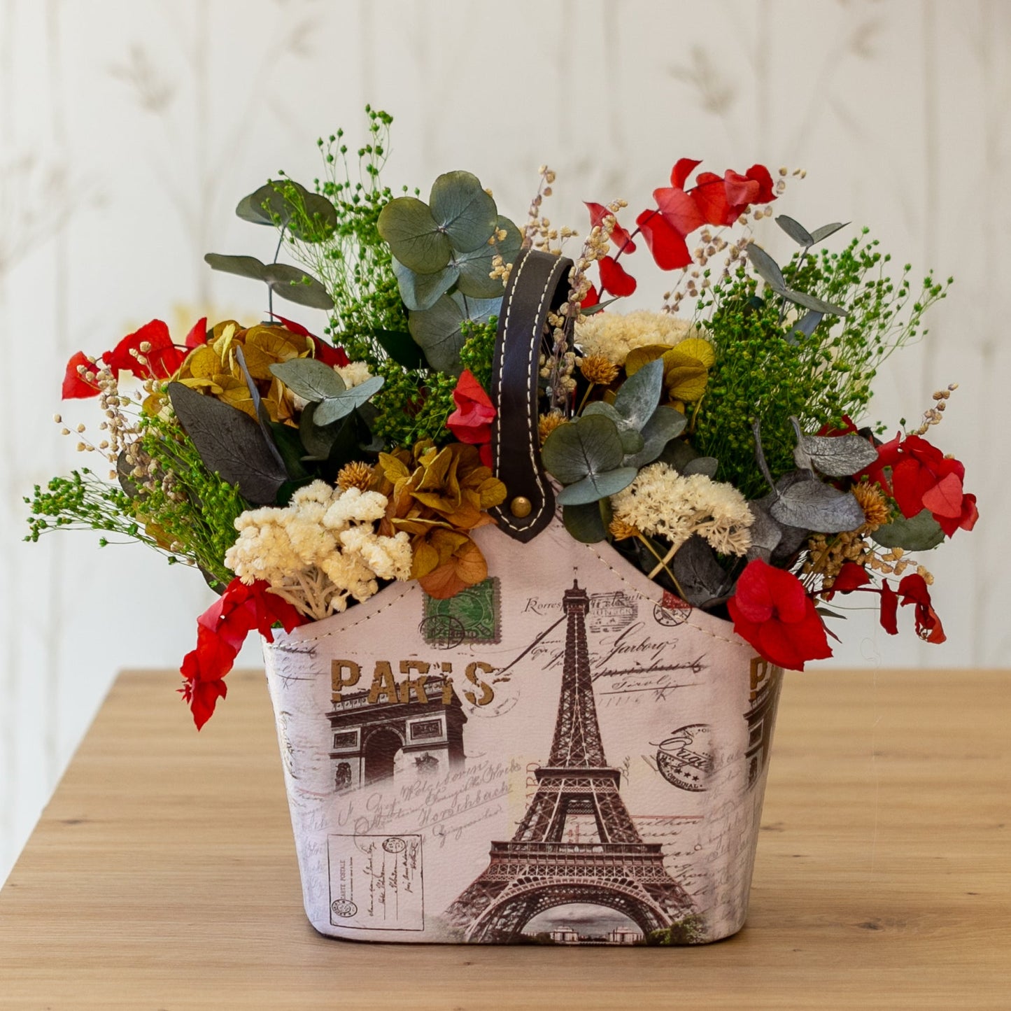 artesanal Encanto de París hecho a mano en Taller Floral by Vera Kiperi Zaragoza