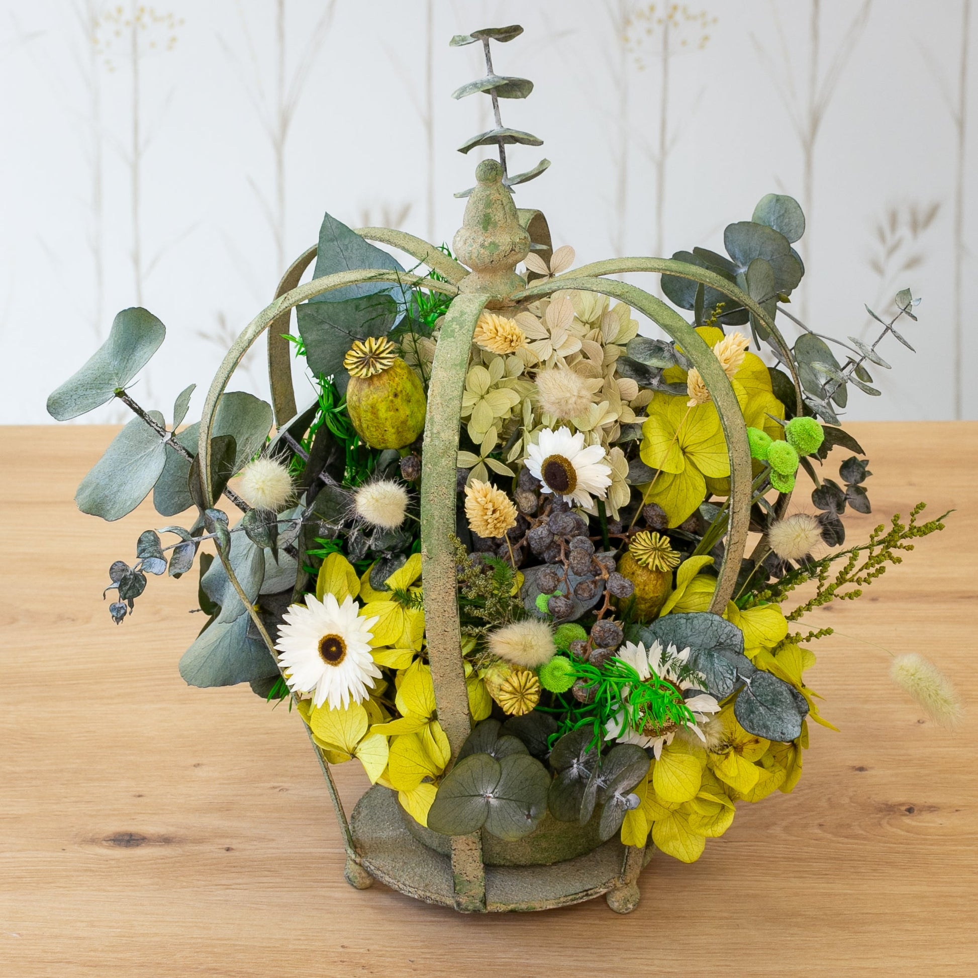 Corona artesanal Jardin Noble hecho a mano en Taller Floral by Vera Kiperi Zaragoza