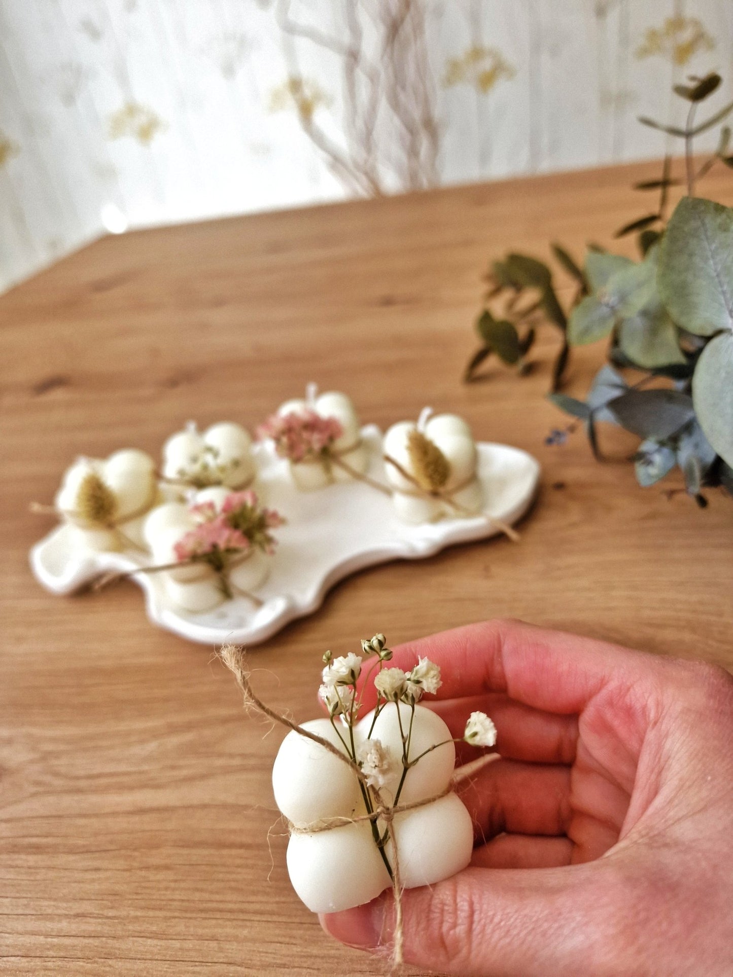 Vela artesanal Mini velas florales – detalles únicos para bodas y bautizos hecho a mano en Taller Floral by Vera Kiperi Zaragoza