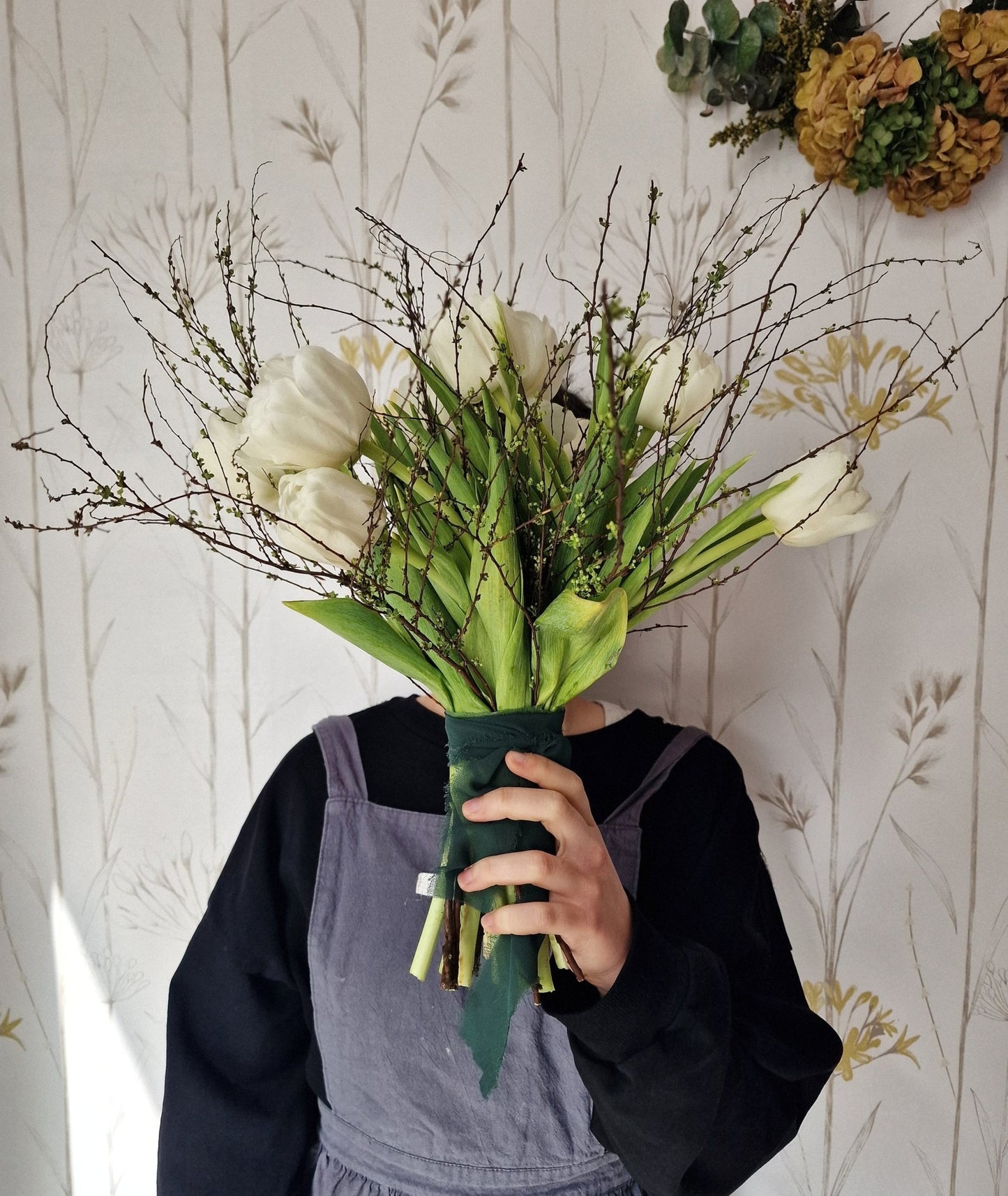 artesanal Ramo Dia de la Madre PRIMAVERA hecho a mano en Taller Floral by Vera Kiperi Zaragoza