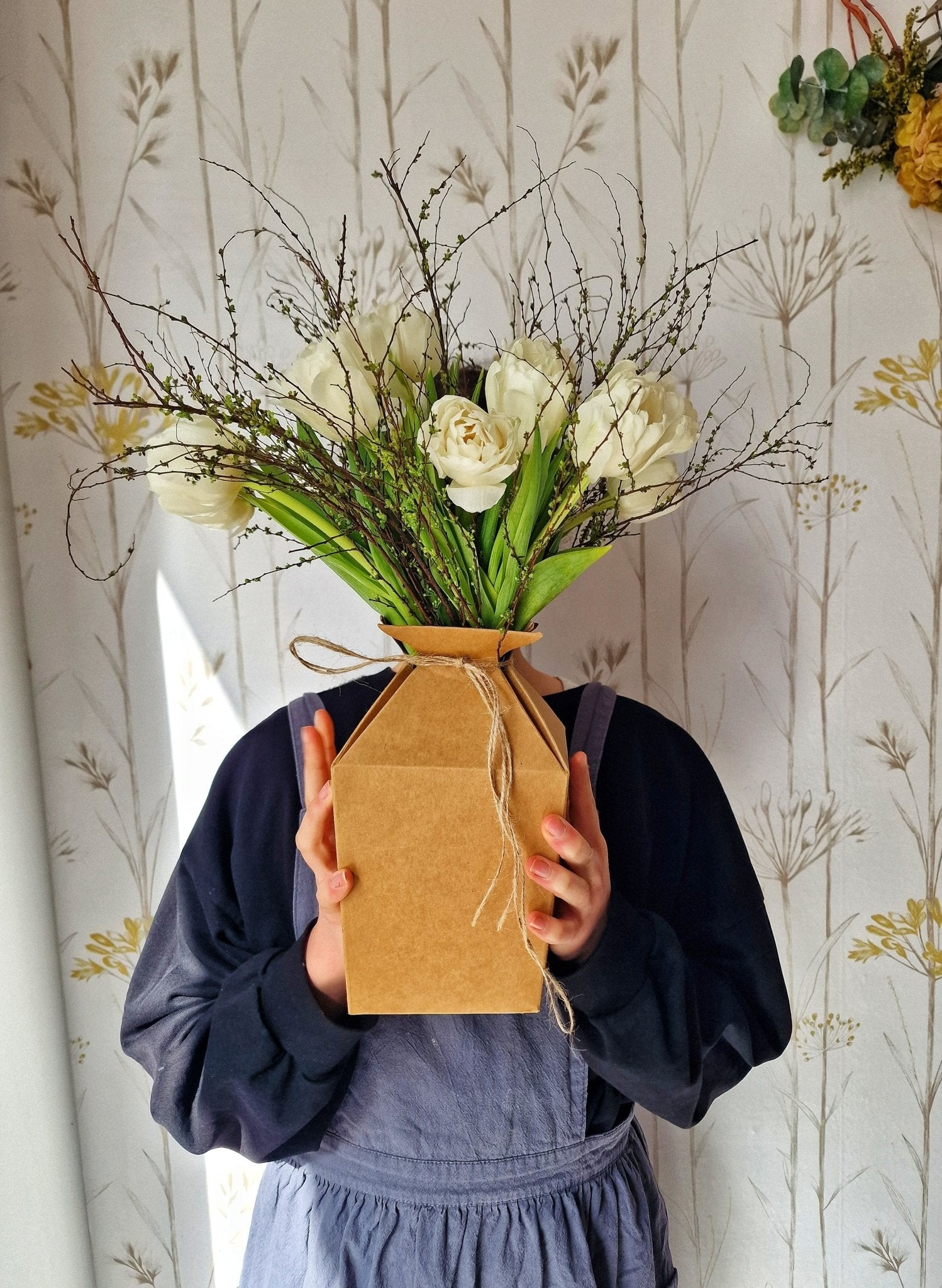 artesanal Ramo Dia de la Madre PRIMAVERA hecho a mano en Taller Floral by Vera Kiperi Zaragoza