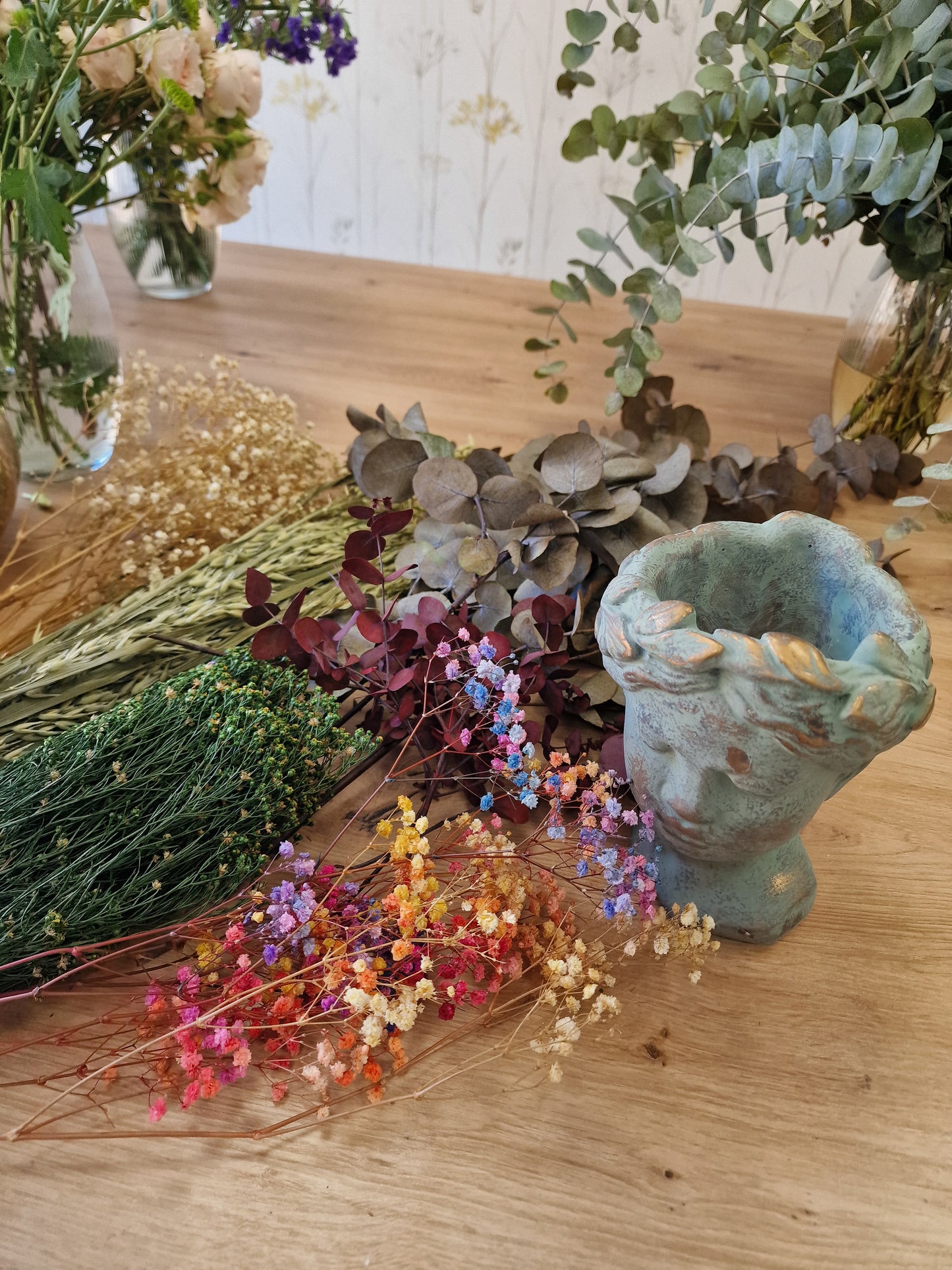 Taller: Maceta Cabeza de Mujer con Flores Preservadas- sabado, 3 de octubre