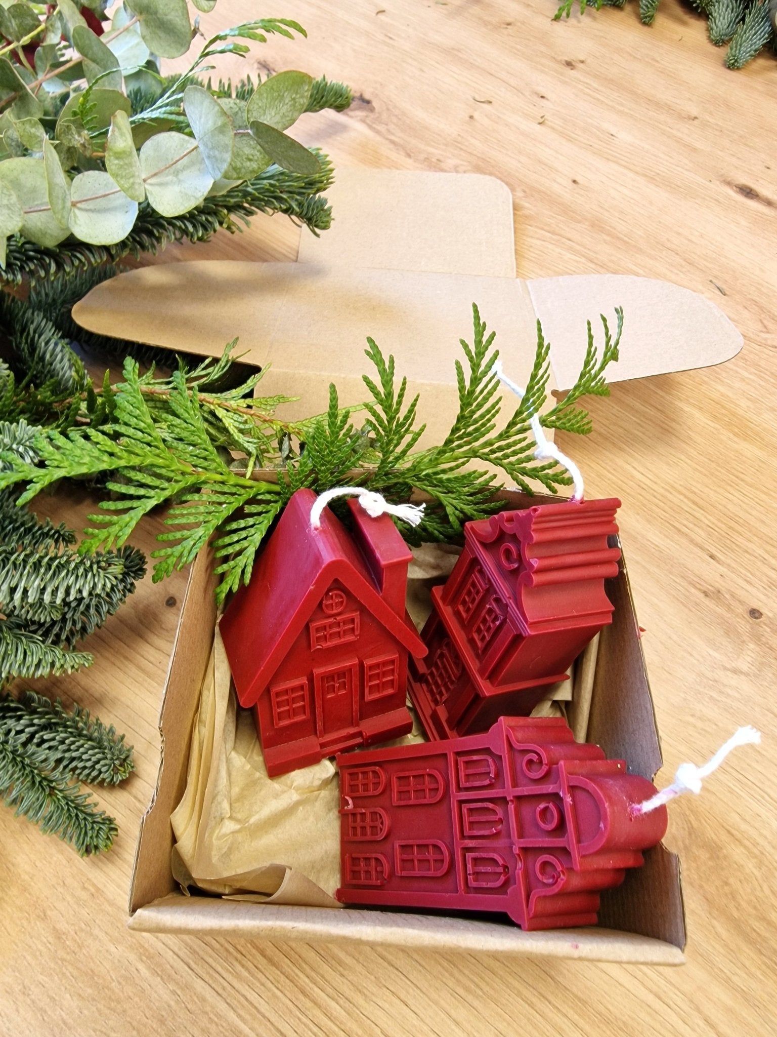 artesanal Set Velas Pueblo Granate hecho a mano en Taller Floral by Vera Kiperi Zaragoza