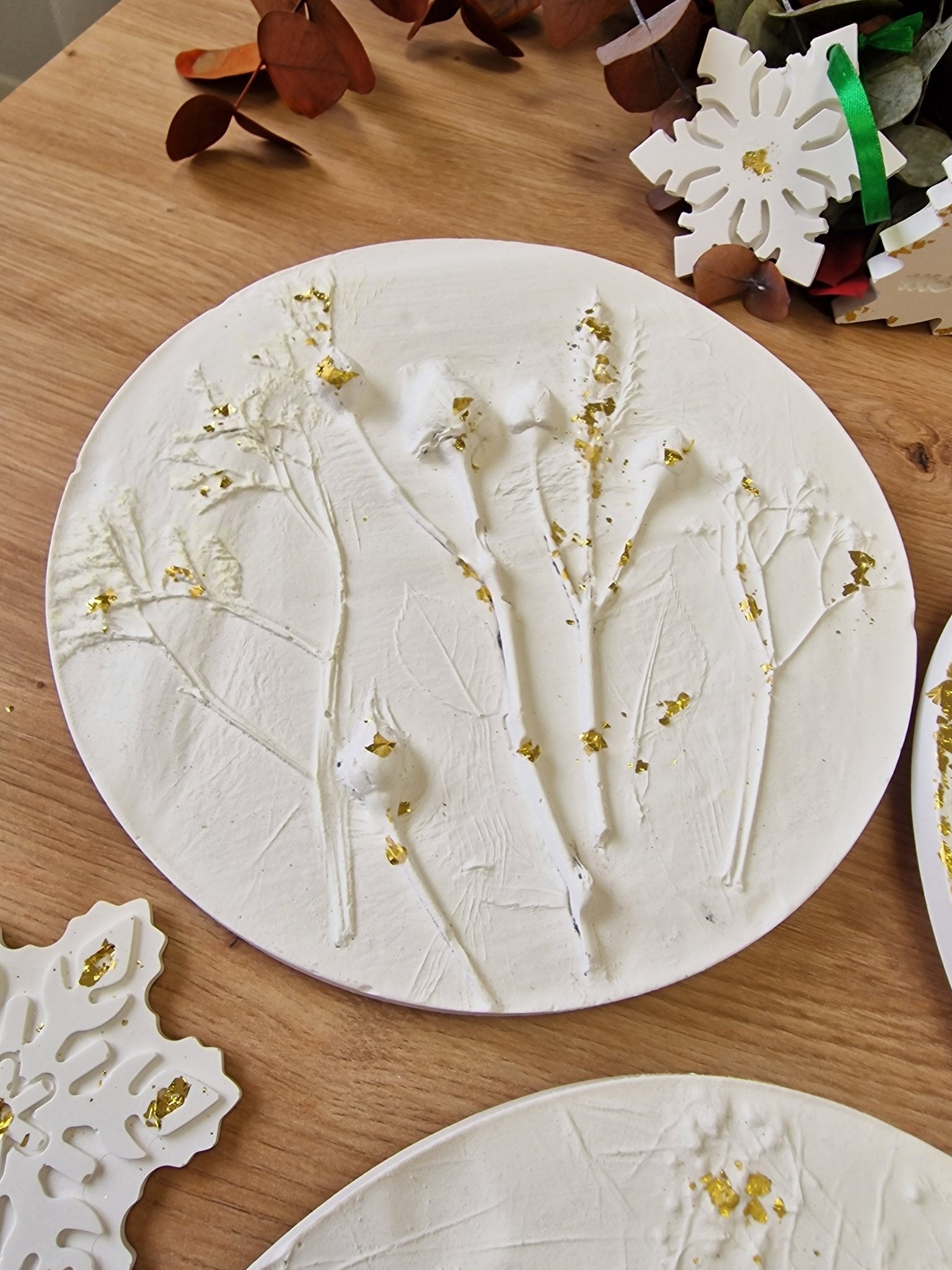 Taller artesanal Taller Cerámica Botánica hecho a mano en Taller Floral by Vera Kiperi Zaragoza