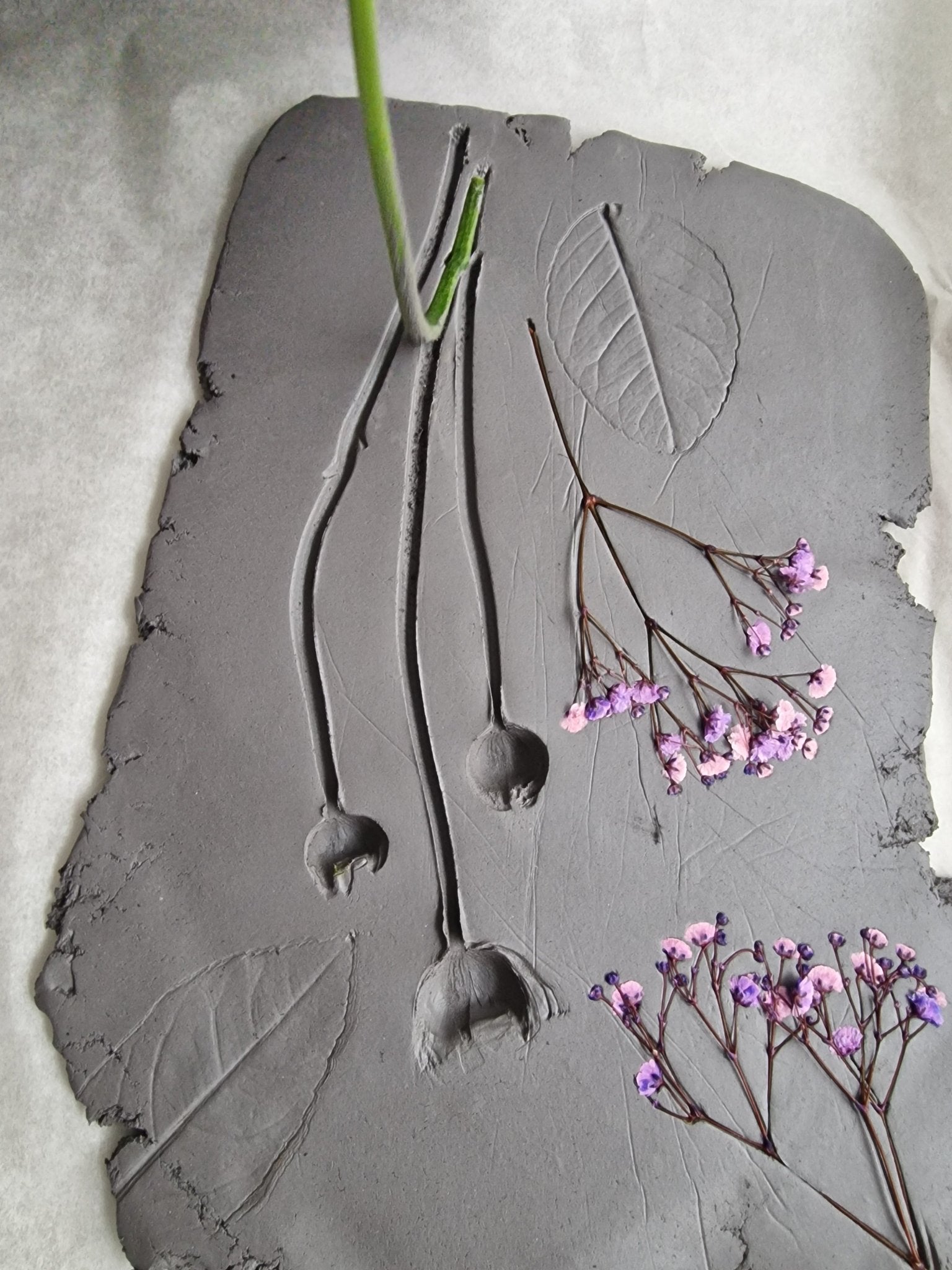 Taller artesanal Taller Cerámica Botánica hecho a mano en Taller Floral by Vera Kiperi Zaragoza