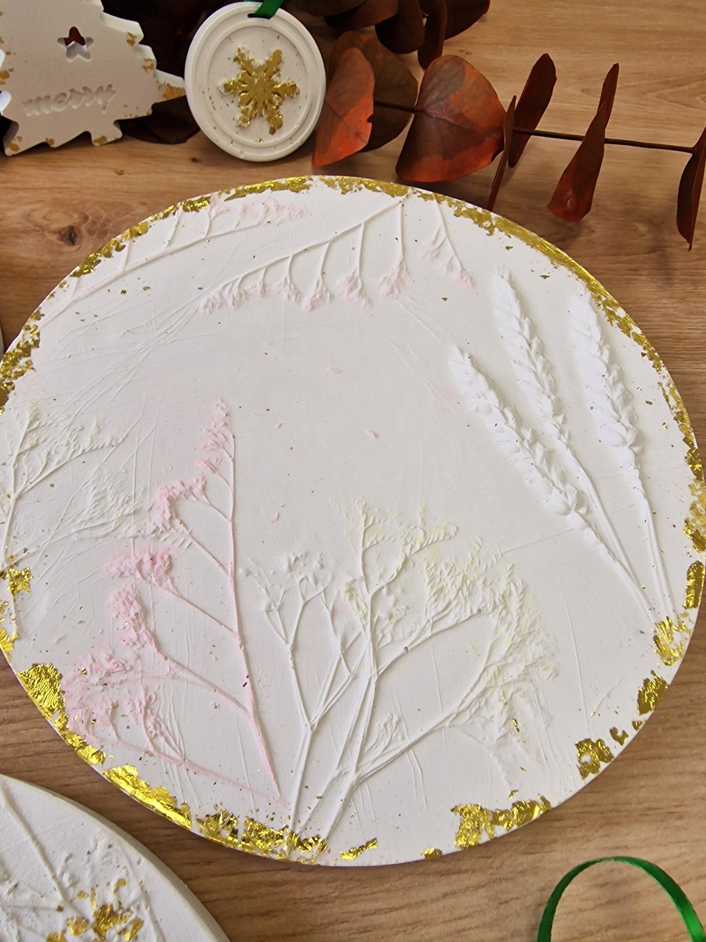 Taller artesanal Taller Cerámica Botánica hecho a mano en Taller Floral by Vera Kiperi Zaragoza