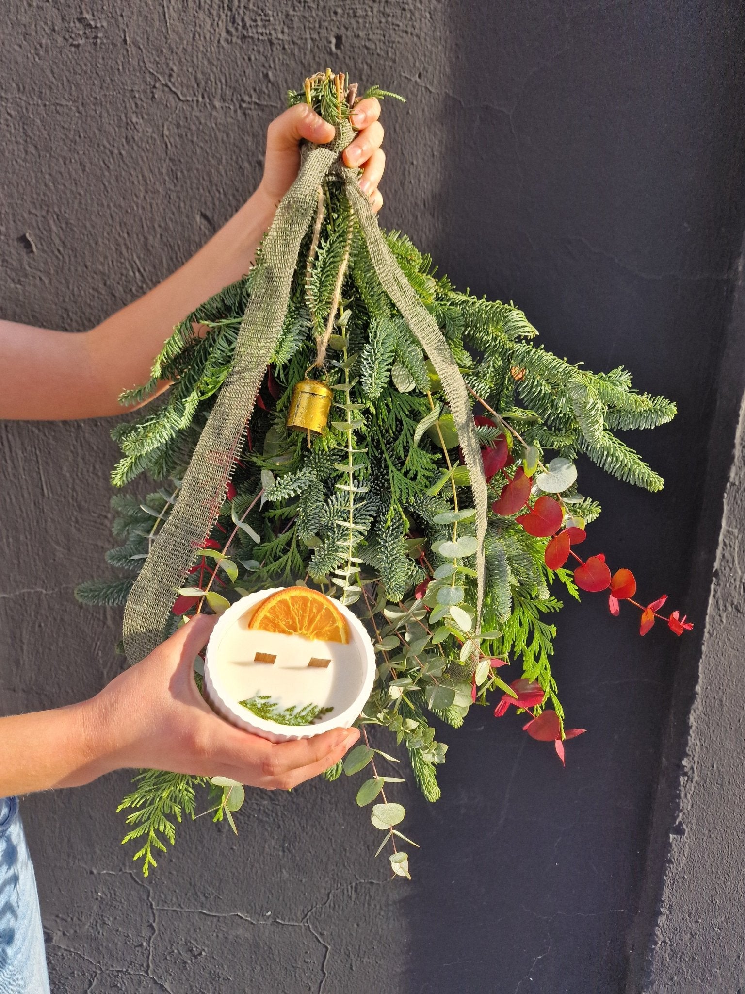 artesanal Taller Ramo de Invierno para Secar y Vela hecho a mano en Taller Floral by Vera Kiperi Zaragoza