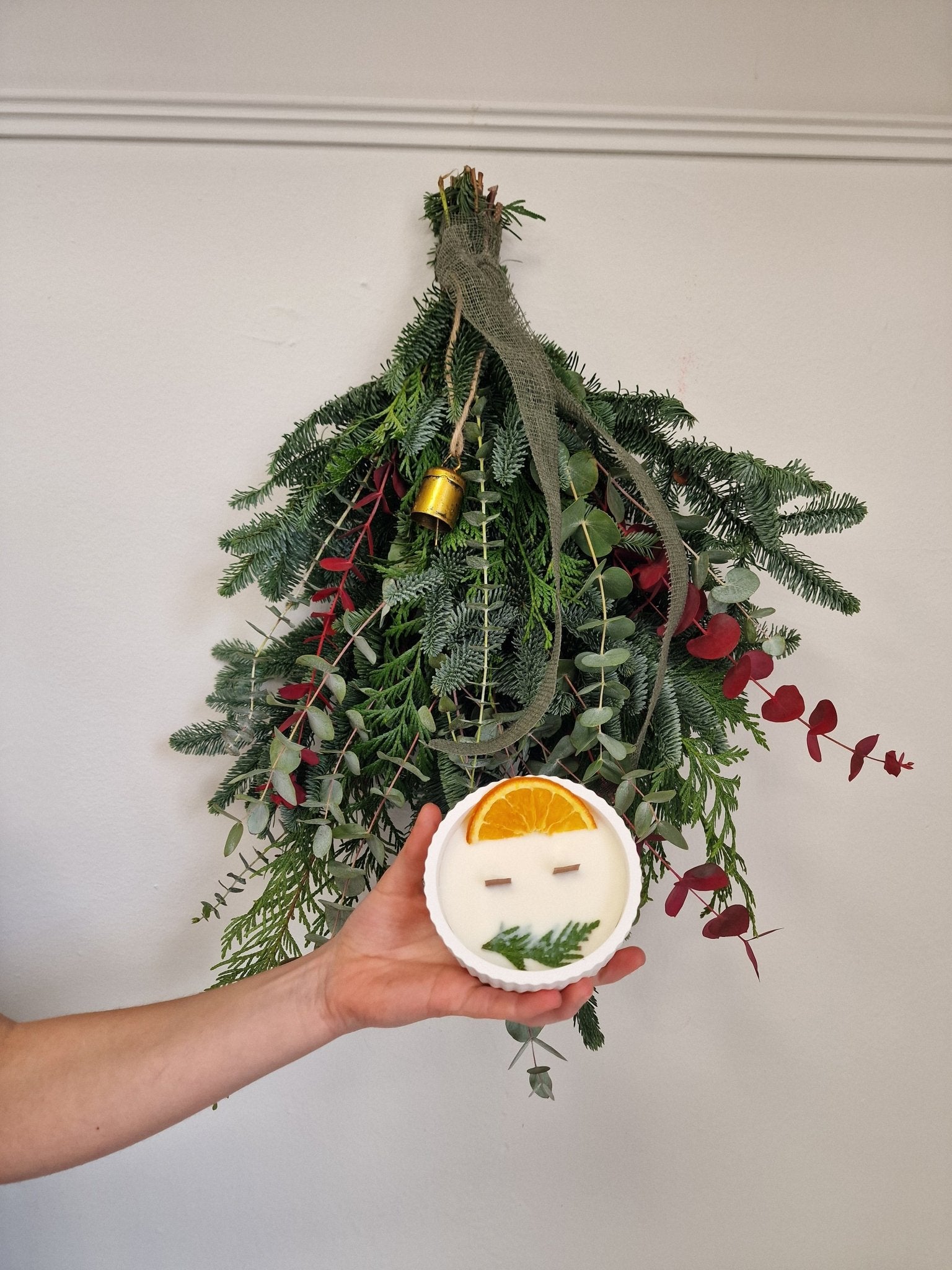 artesanal Taller Ramo de Invierno para Secar y Vela hecho a mano en Taller Floral by Vera Kiperi Zaragoza