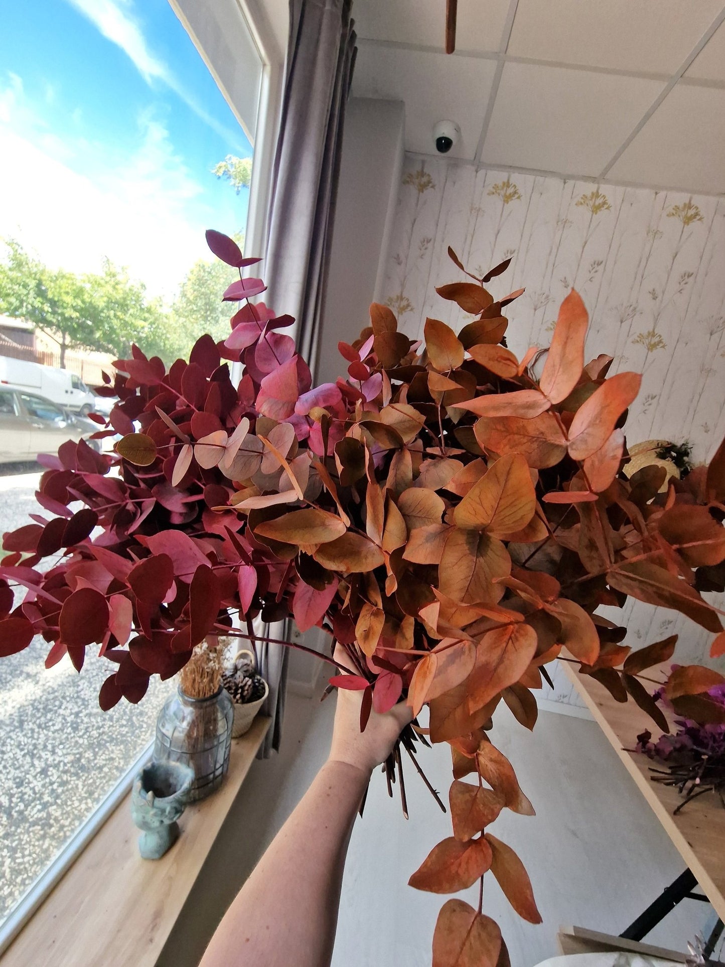 Taller artesanal Taller de Ramos con Flores Preservadas hecho a mano en Taller Floral by Vera Kiperi Zaragoza