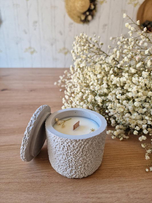 artesanal Vela artesanal aroma LILAS hecho a mano en Taller Floral by Vera Kiperi Zaragoza