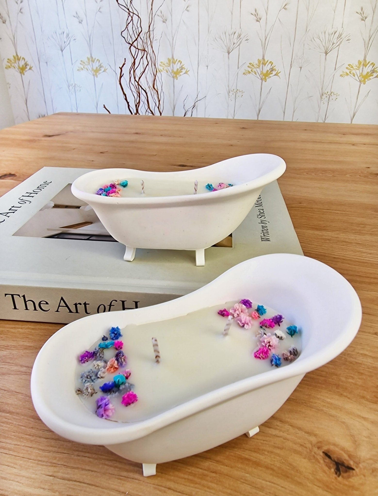 Vela artesanal Vela Bañera hecho a mano en Taller Floral by Vera Kiperi Zaragoza