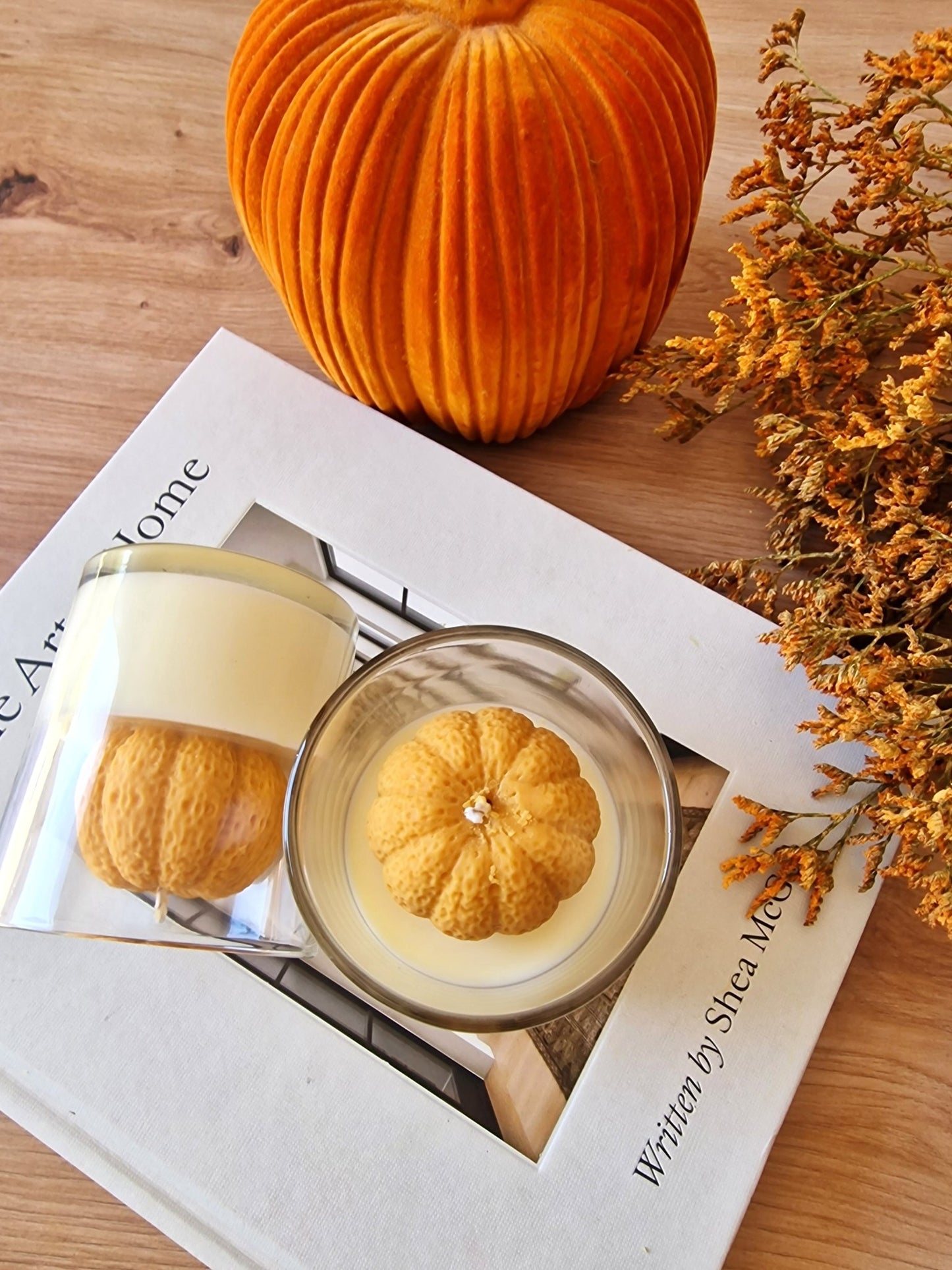 Vela artesanal Vela Calabaza Cinderella – Colección Otoño hecho a mano en Taller Floral by Vera Kiperi Zaragoza