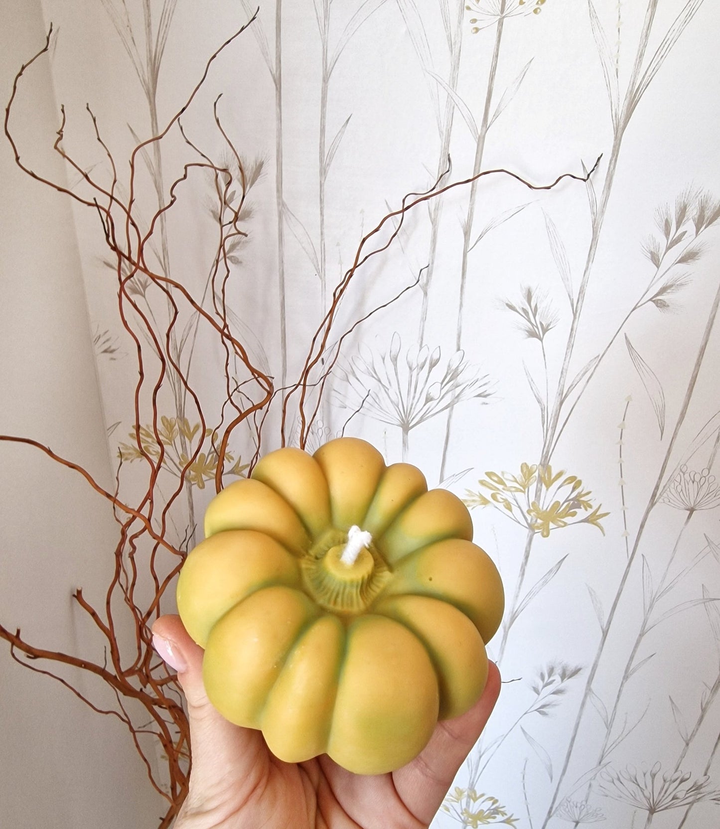 Vela artesanal Vela Calabaza Clásica hecho a mano en Taller Floral by Vera Kiperi Zaragoza