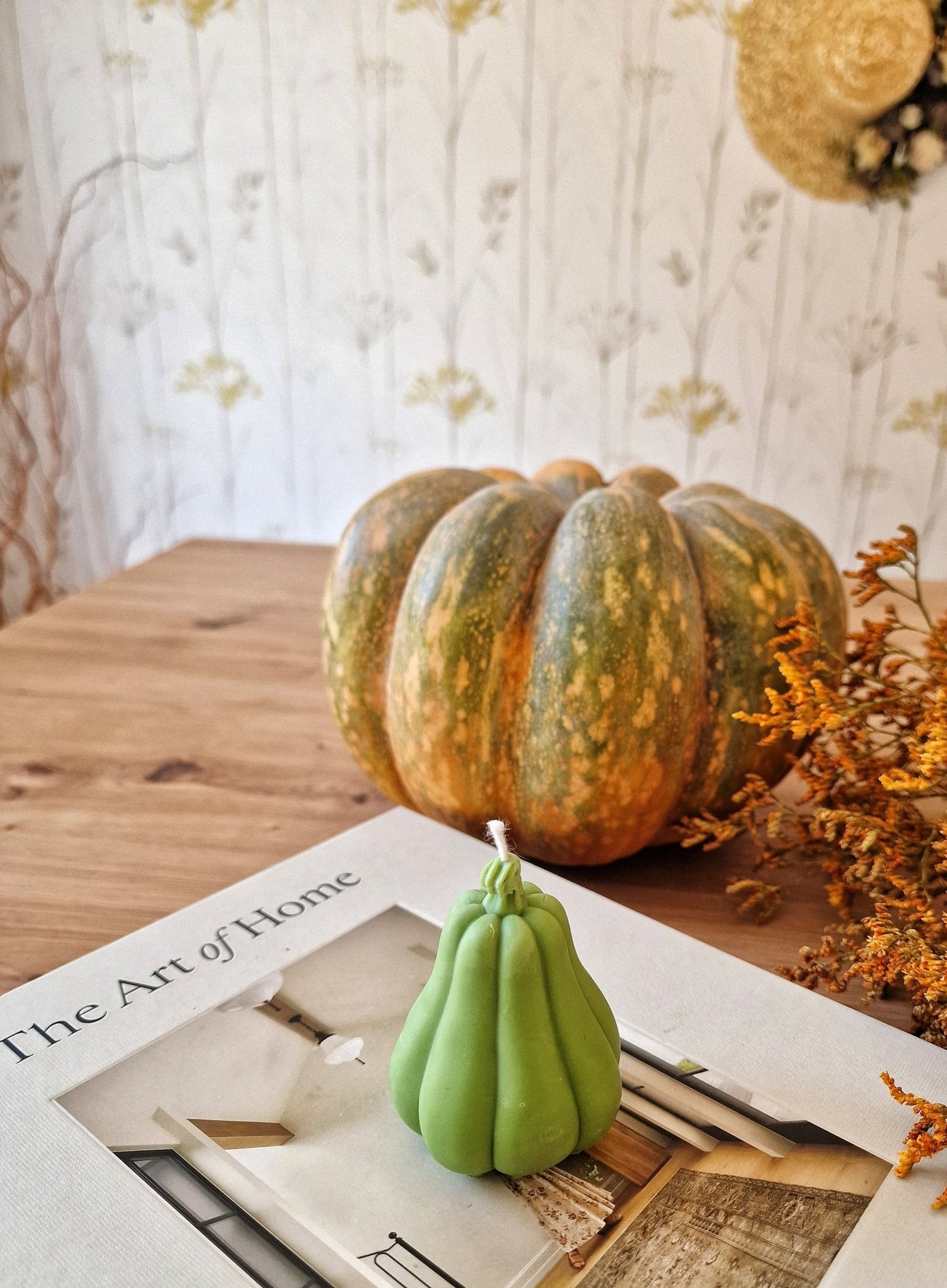 Vela artesanal Vela Calabaza Pequeña hecho a mano en Taller Floral by Vera Kiperi Zaragoza