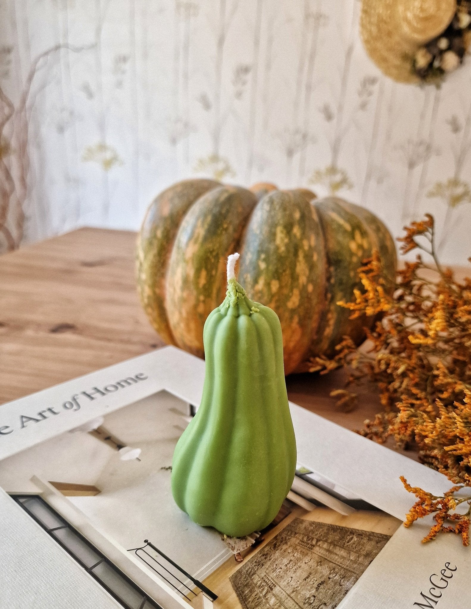 Vela artesanal Vela Calabaza Pera hecho a mano en Taller Floral by Vera Kiperi Zaragoza