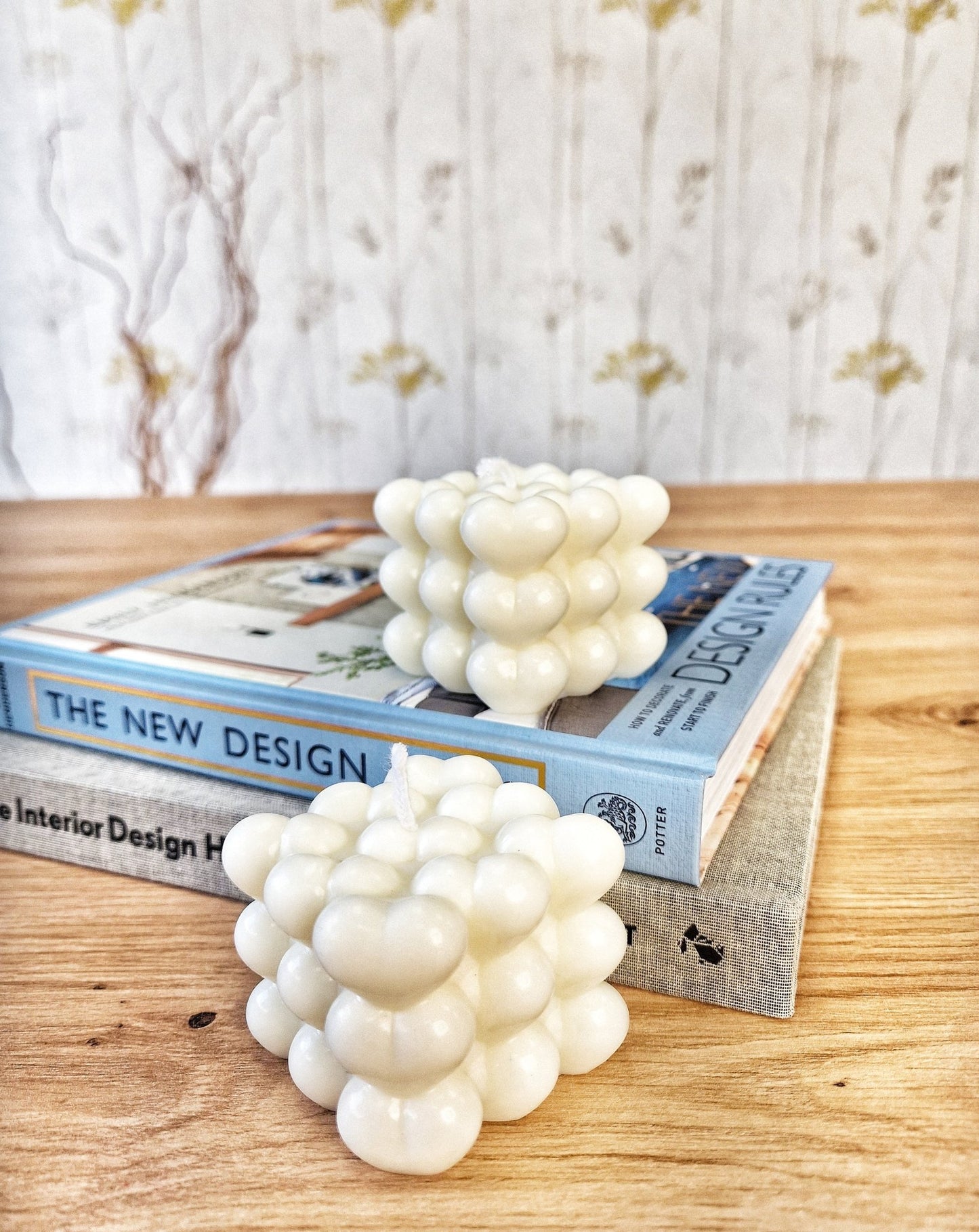 artesanal Vela Cubo de Amor hecho a mano en Taller Floral by Vera Kiperi Zaragoza