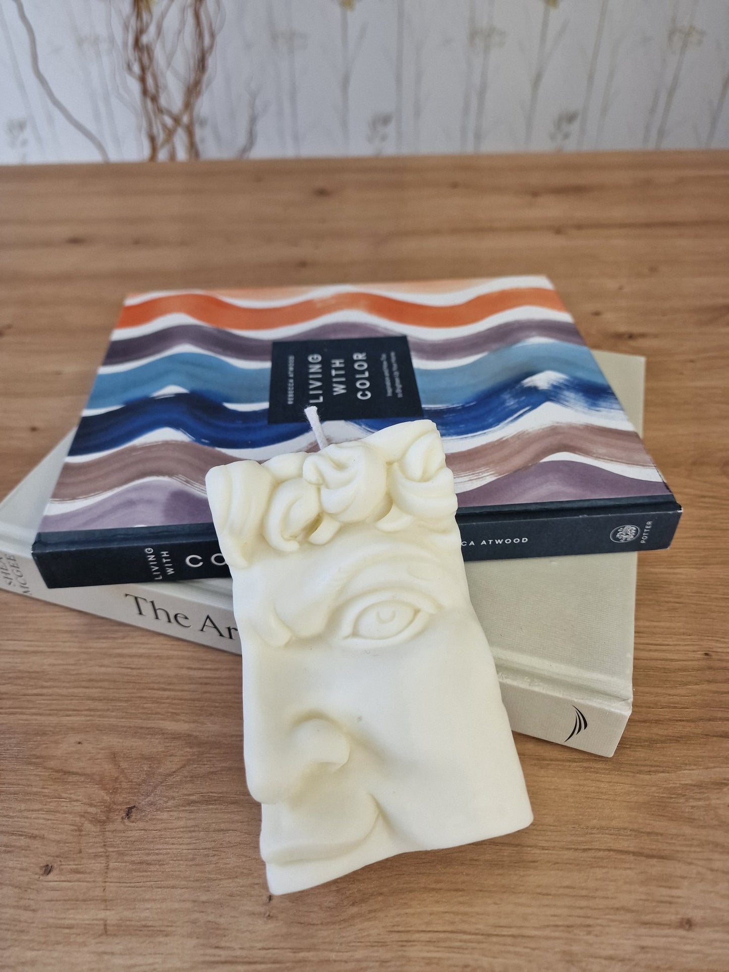 Vela artesanal Vela Mirada Clásica hecho a mano en Taller Floral by Vera Kiperi Zaragoza