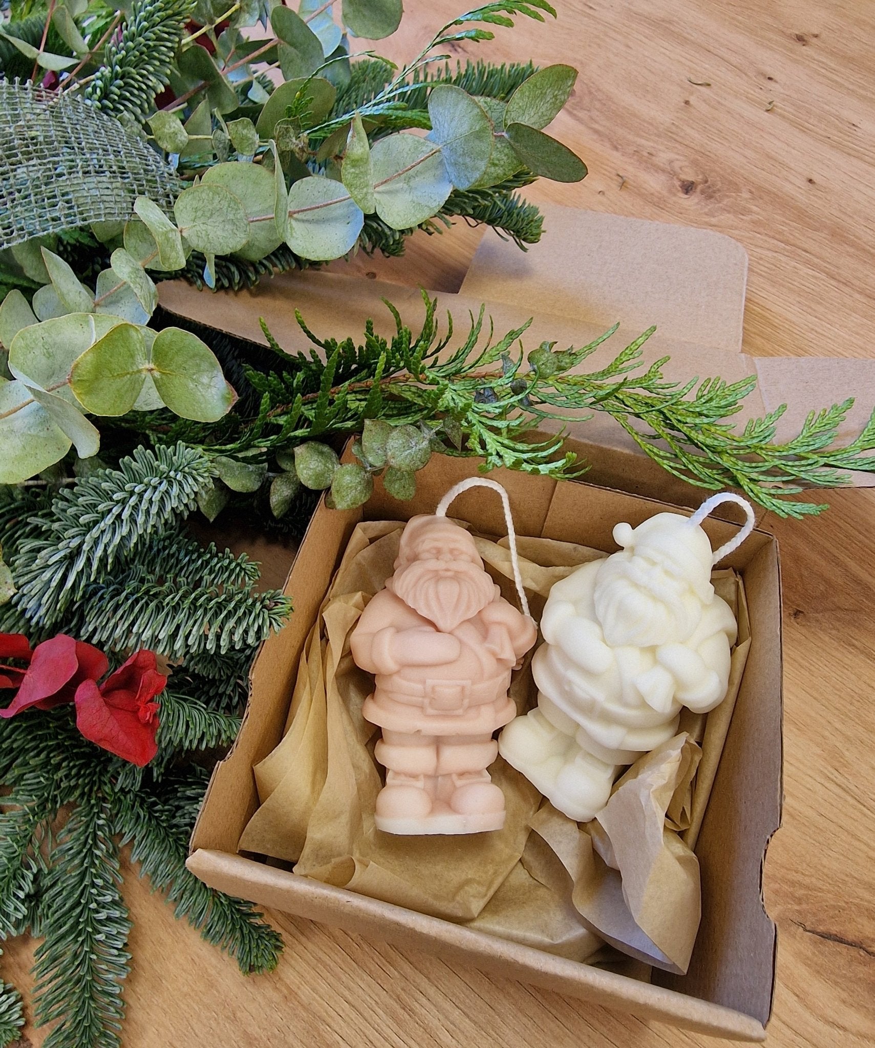 artesanal Vela Papa Noel hecho a mano en Taller Floral by Vera Kiperi Zaragoza